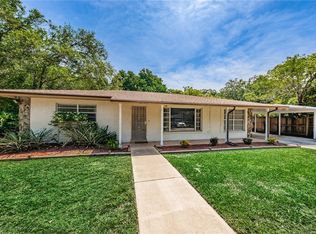 16903 Hanna Rd, Lutz, FL 33549