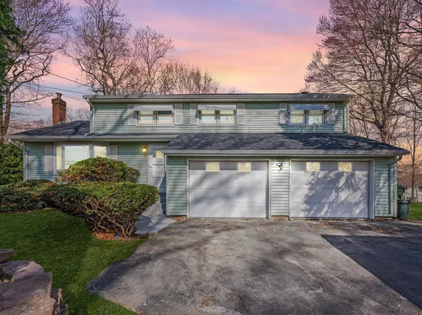 110 Griswoldville Avenue, Newington, CT 06111