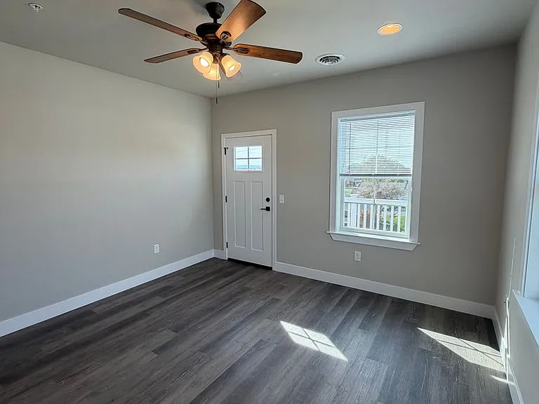 Salem Run Apartments Phase 2 — Photo 304