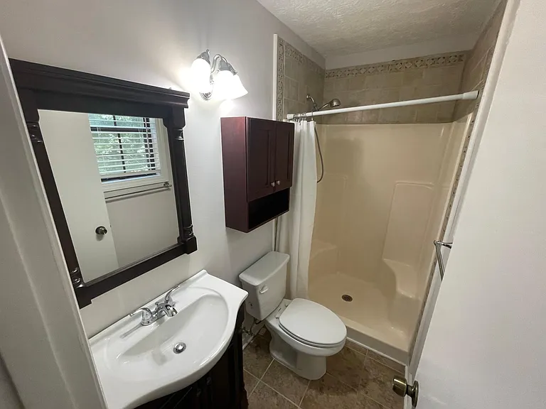 2423 Falcon Ct — Photo 11