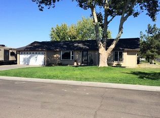 415 NW 13th St, Hermiston, OR 97838