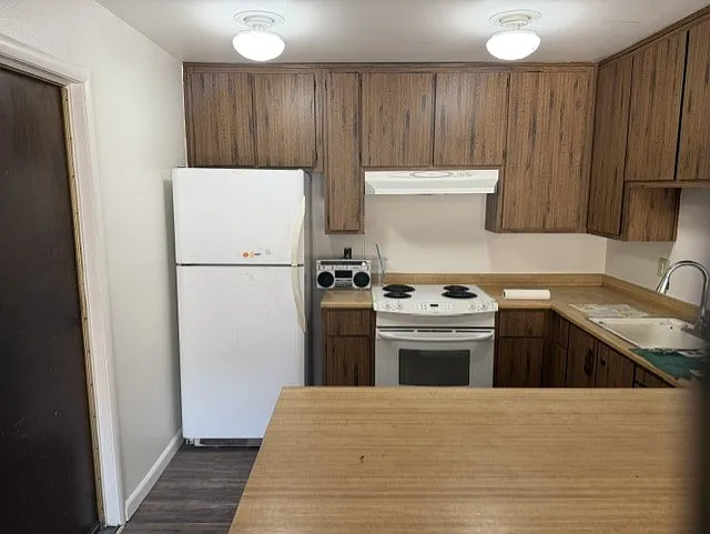 2412 Berrywood Dr #2412 — Photo 5