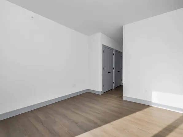 1435 10th Street image 15 of 59