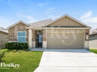 1224 Treehouse Ln, New Braunfels, TX 78130