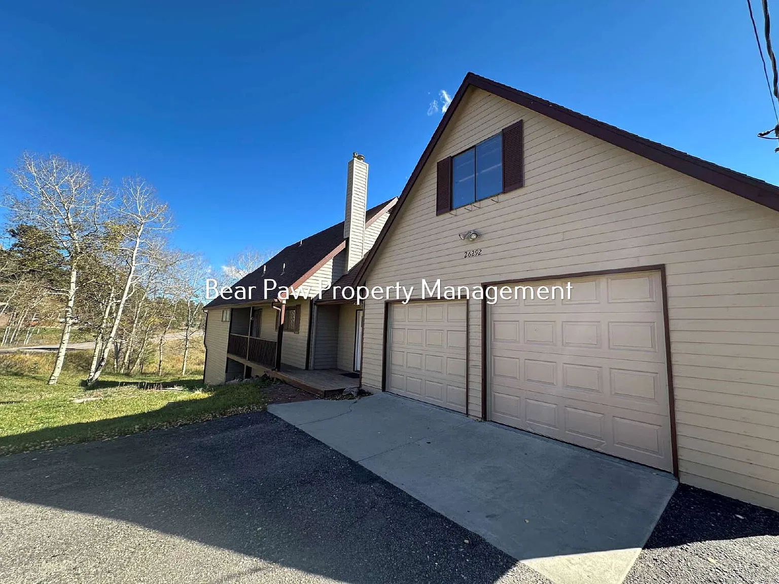 3 bed, 3.5 bath, 2600 sqft, $3,000 — Photo 4
