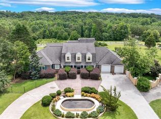 701 Sunshine Rd, Toccoa, GA 30577