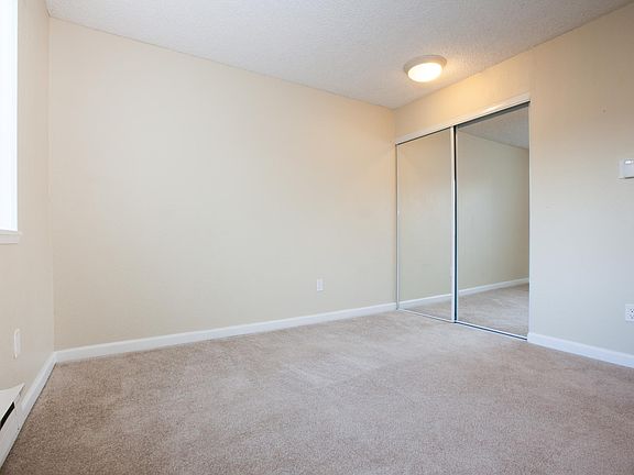 5th image of 6514 130th Ave NE APT I102