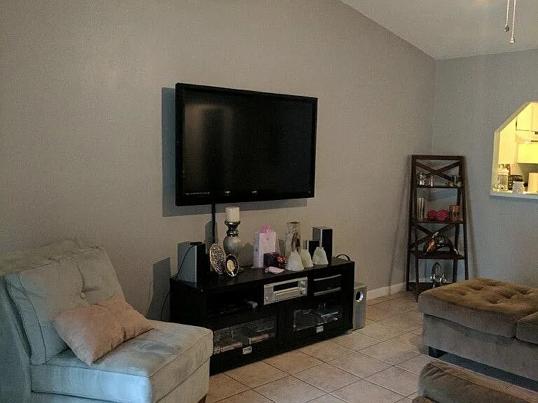 818 Sleepy Harbour Dr — Photo 13