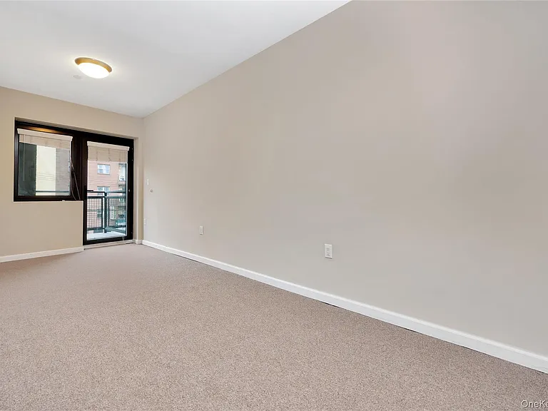172-18 Jamaica Ave #6A — Photo 9