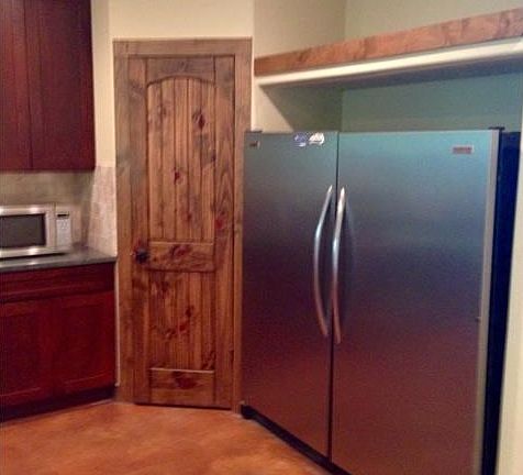 Fridge and freezer convey