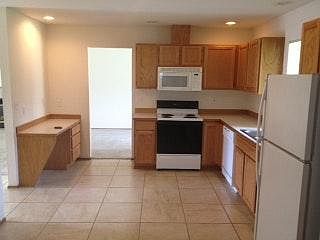 4th image of 12411 96th Avenue Ct E