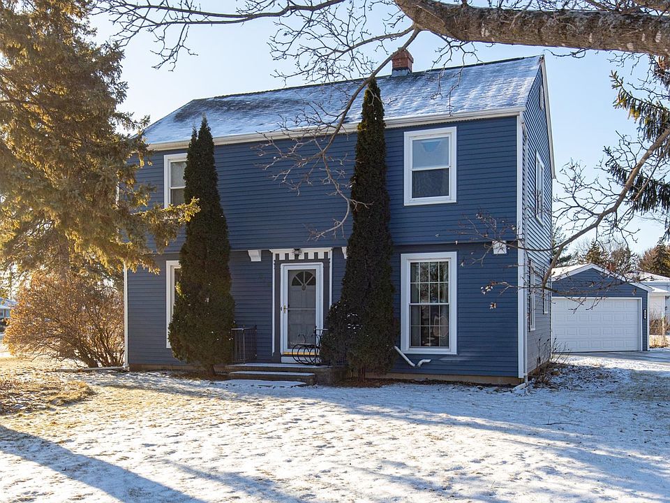 1st image of 946 Hickory Ln
