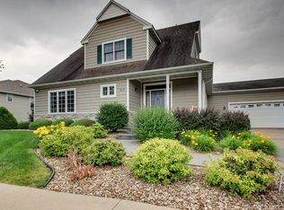 1530 Winsor Dr, Quincy, IL 62305