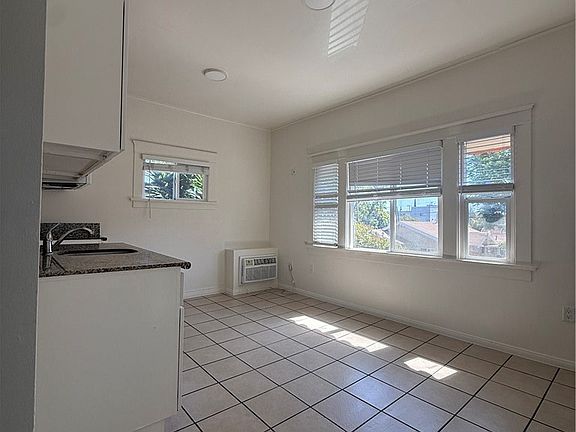 5th image of 1085 Hoffman Ave APT 11