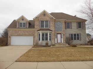 309 Mustang Dr, Oswego, IL