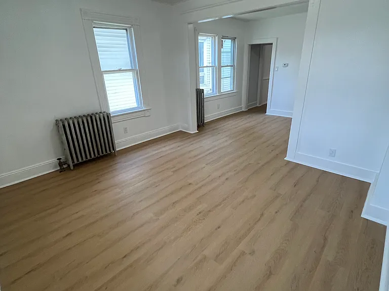 1427-1429 N Main Ave #1427 — Photo 9