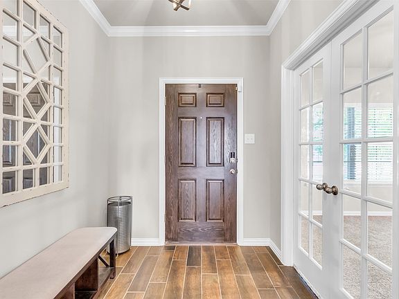 2nd image of 2125 Swanmore Way