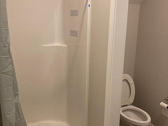4th image of 200 N Stingray Ln #200