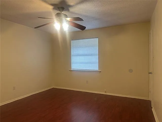4028 Quincy St #2 — Photo 8