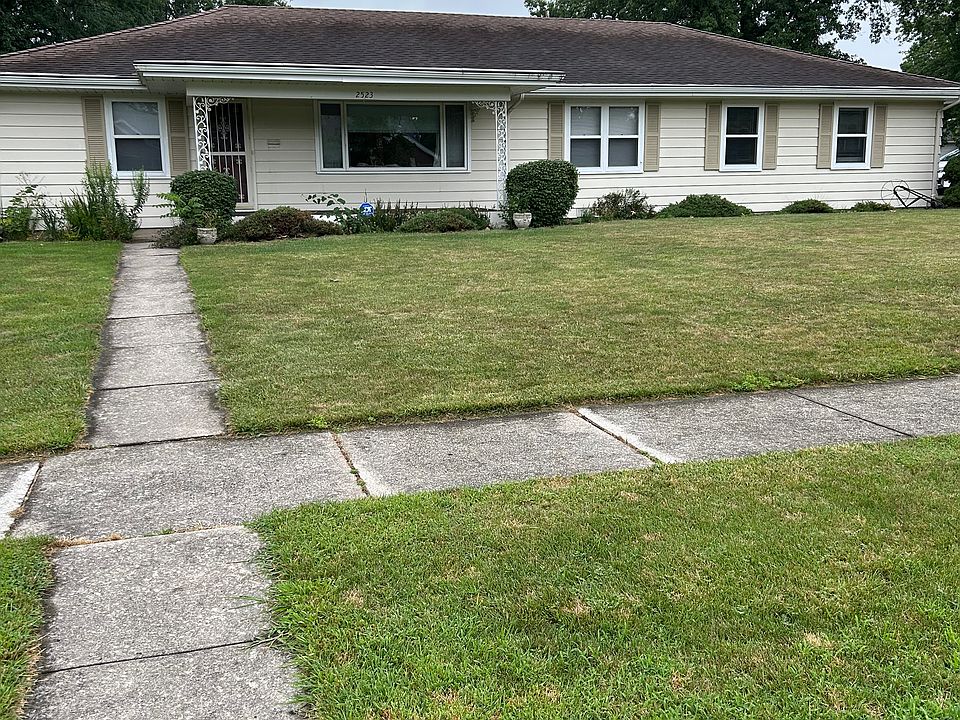 1st image of 2523 Santa Rosa Dr