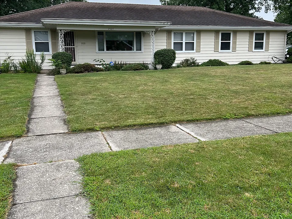 2523 Santa Rosa Dr