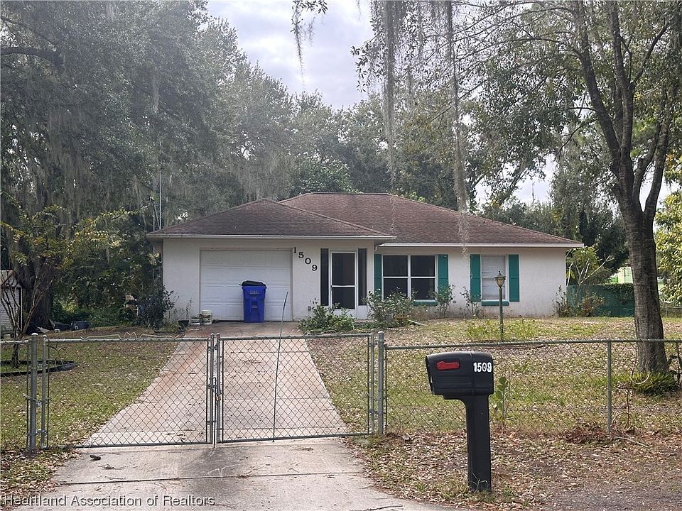 1st image of 1509 Nimitz Ave