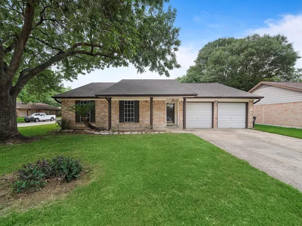 1617 Pecan Hollow St, Pearland, TX 77581