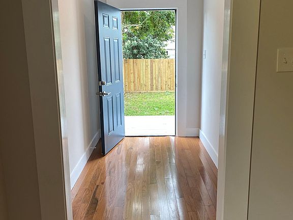 2nd image of 2224 4th St #2224