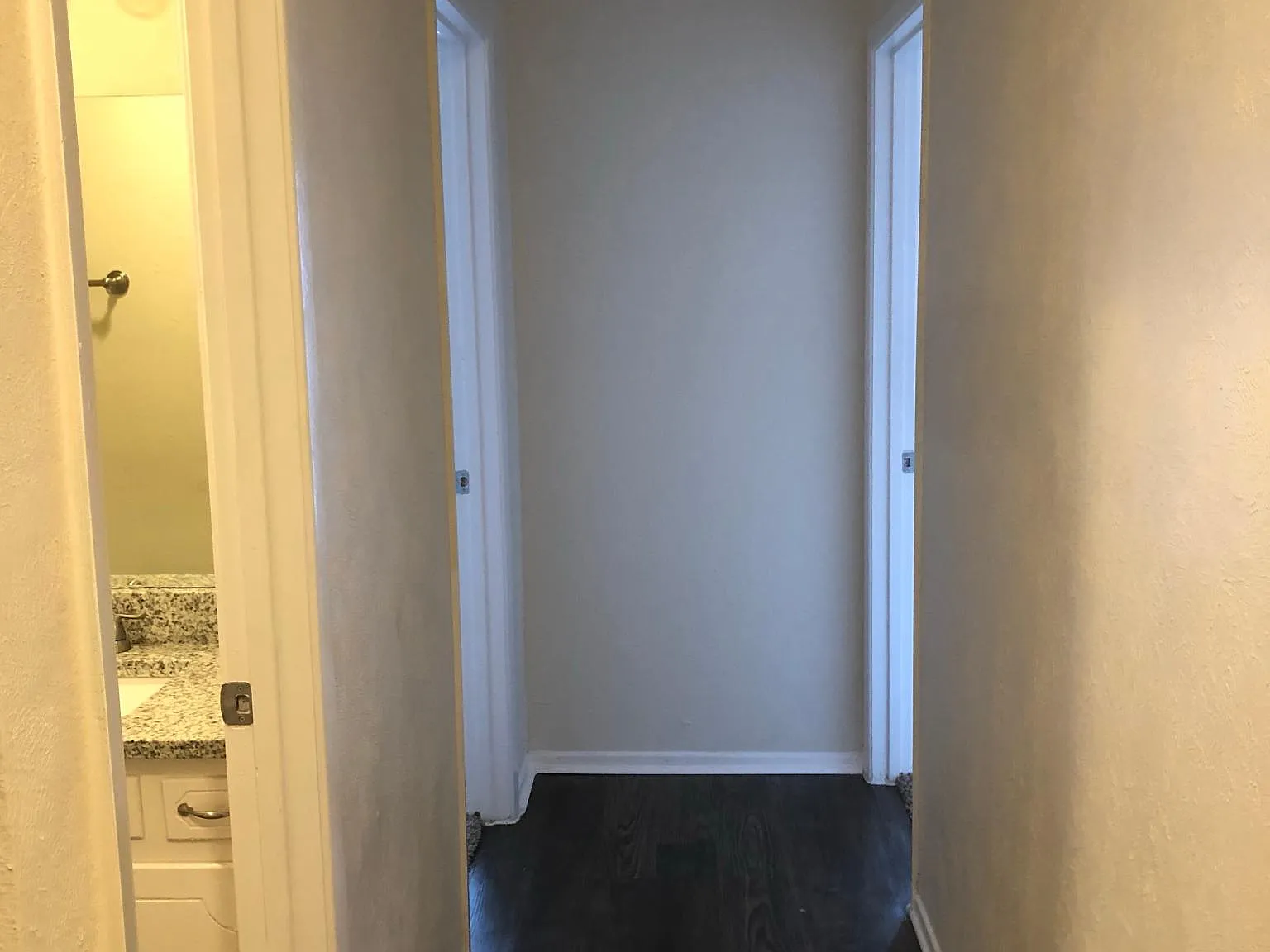 5323 Nell St — Photo 1
