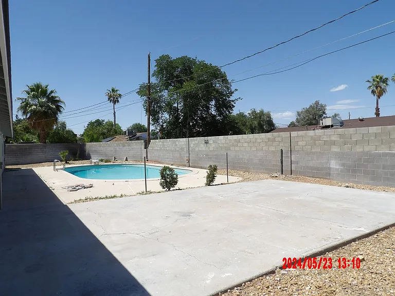 4240 Gaye Ln — Photo 24