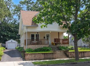 103 Monrovia St, Springfield, MA 01104