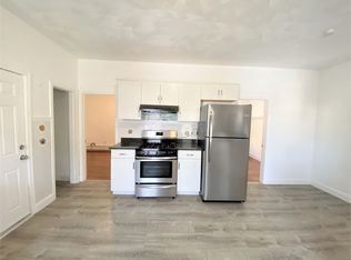 16 Nichols St, Everett, MA 02149