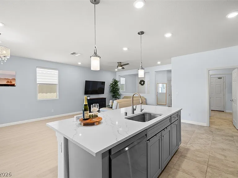 5827 Casa Branca St — Photo 14