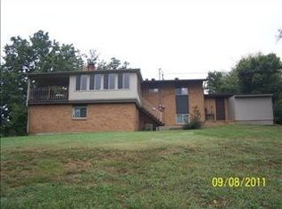 302 Peachbloom Hill Ln, Berea, KY 40403