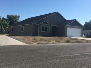 430 E Edison, Connell, WA 99326