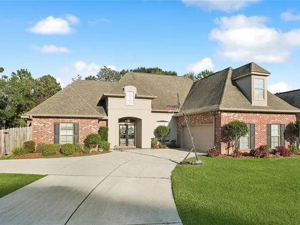 625 Fox Branch Xing, Madisonville, LA 70447