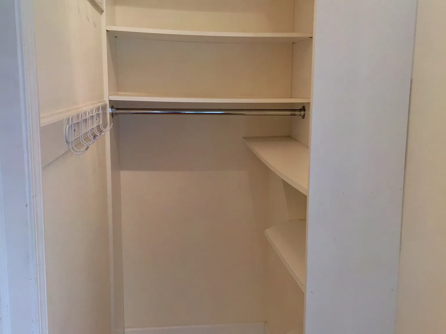 2 bed, $2,200 — Photo 2