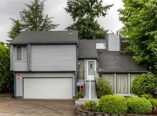 1922 Beaver Loop NW, Salem, OR 97304