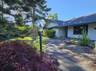 1910 Alamar St, Medford, OR 97501