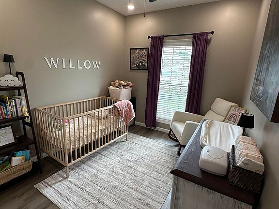 5th image of 2619 Grand Ln