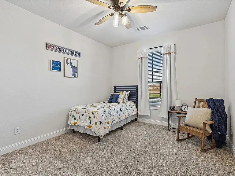 4001 Avion Dr — Photo 23