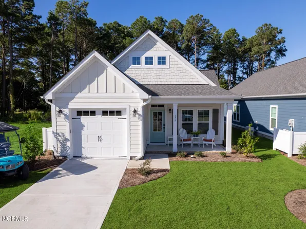 179 Pine View Boulevard, Beaufort, NC 28516
