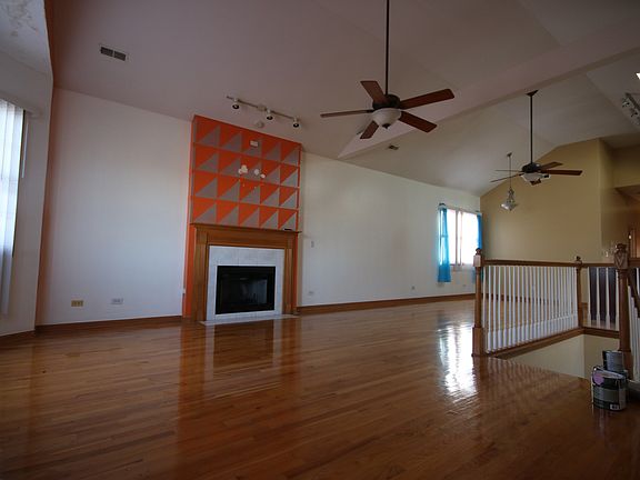 3rd image of 3153 W Washington Blvd #3