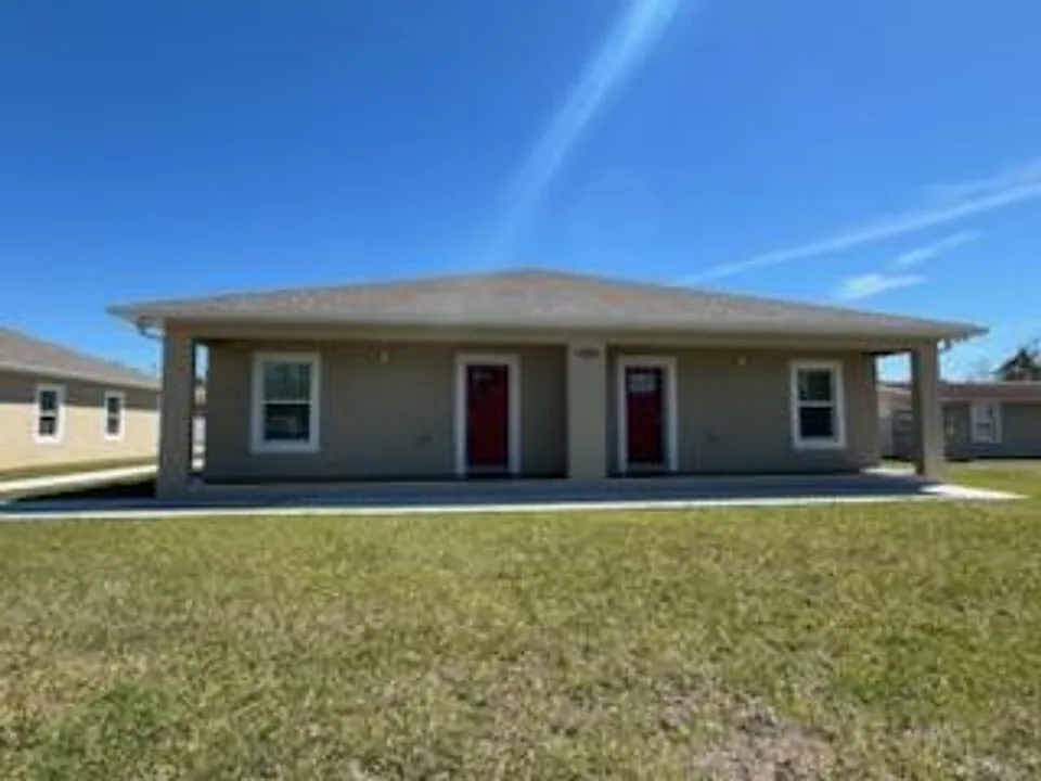 1404 S Parsons Ave #A
