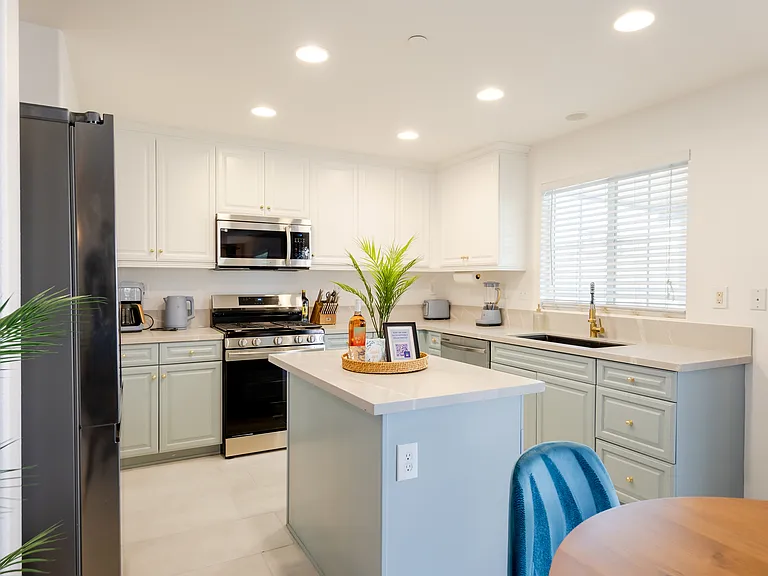 84162 Capitola Ave — Photo 15