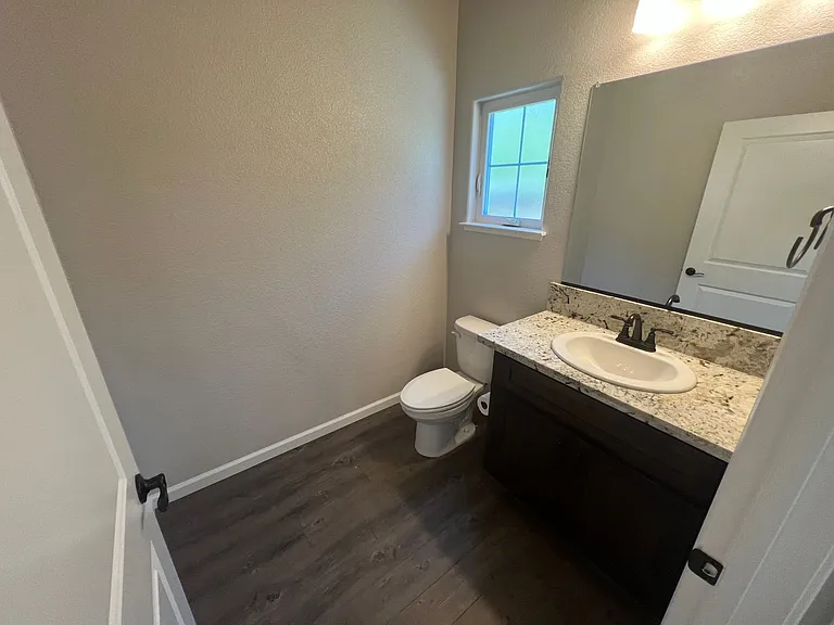 3902 Wickman Loop — Photo 17