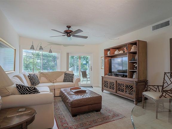 5th image of 1350 N Portofino Dr #309TAR
