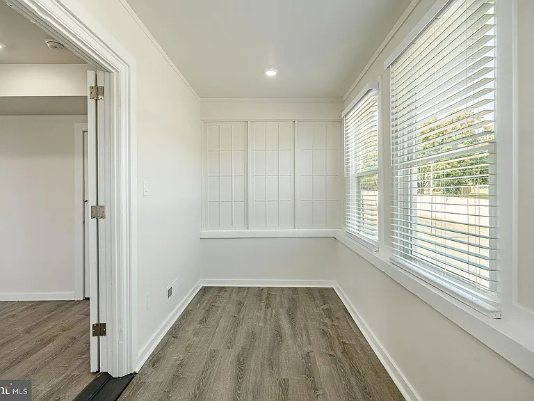 324 Darby Rd #326-2L — Photo 3
