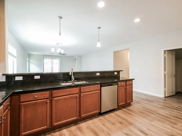 1862 S 237th Ave — Photo 8