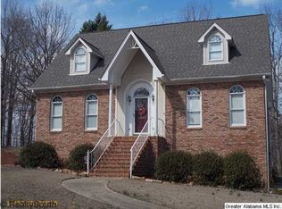 1420 8th Pl, Pleasant Grove, AL 35127